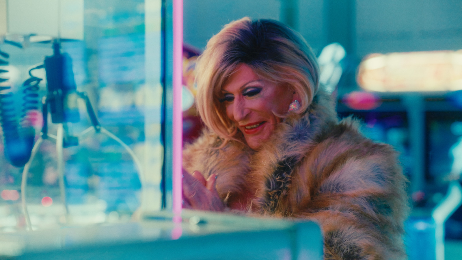 False Idols, promo directed by Joseph Wilson. Colour grade by Anibal Castaño, Grade by Humans (still 10)