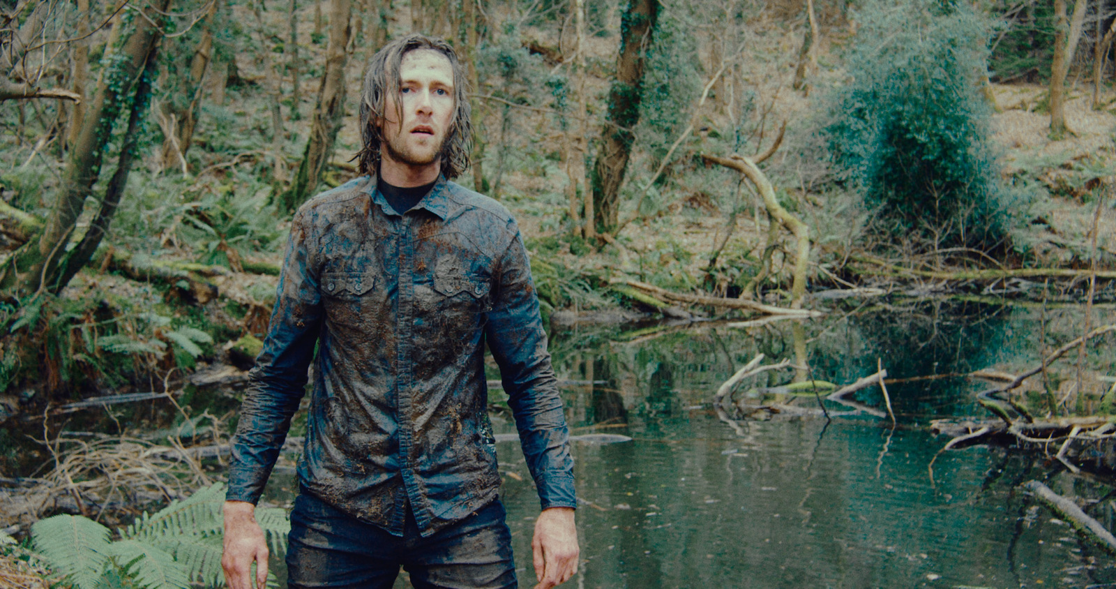 In My Fold, music video for Gypsy Moth Control. Colour grade by Anibal Castaño, Grade by Humans (still 4)