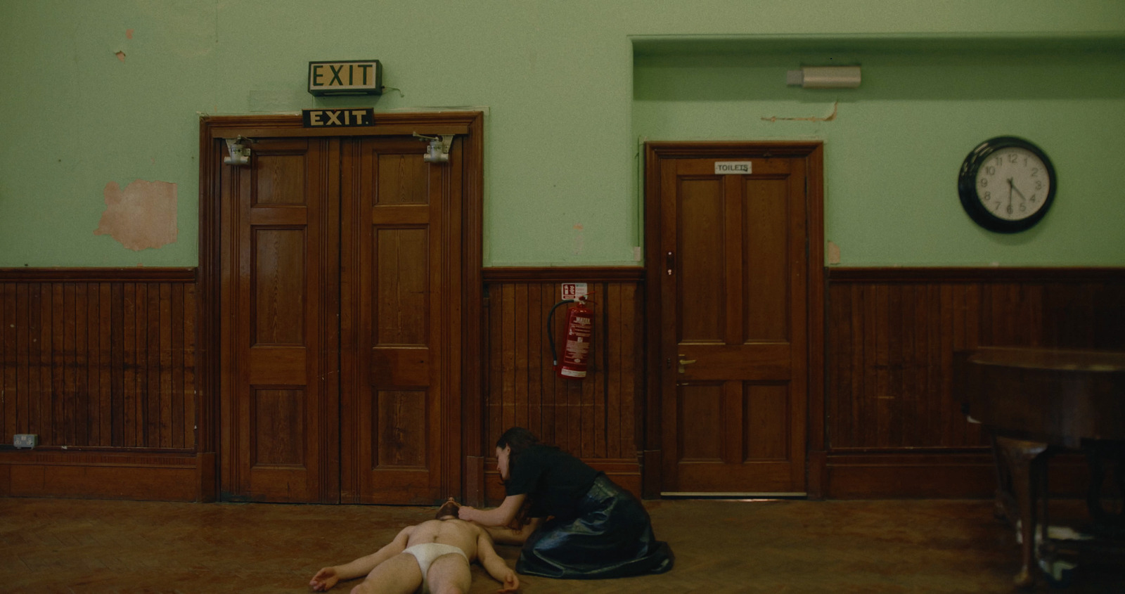 On The Cut Three, short film directed by Folu Odimayo for Mount Foom. Colour grade by Anibal Castaño, Grade by Humans (still 3)