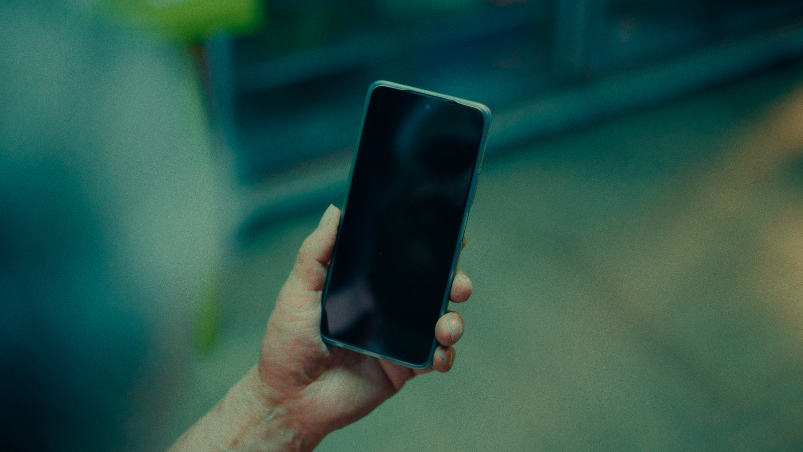 Retirement, commercial for Cerveza Poker. Colour grade by Anibal Castaño, Grade by Humans (still 13)