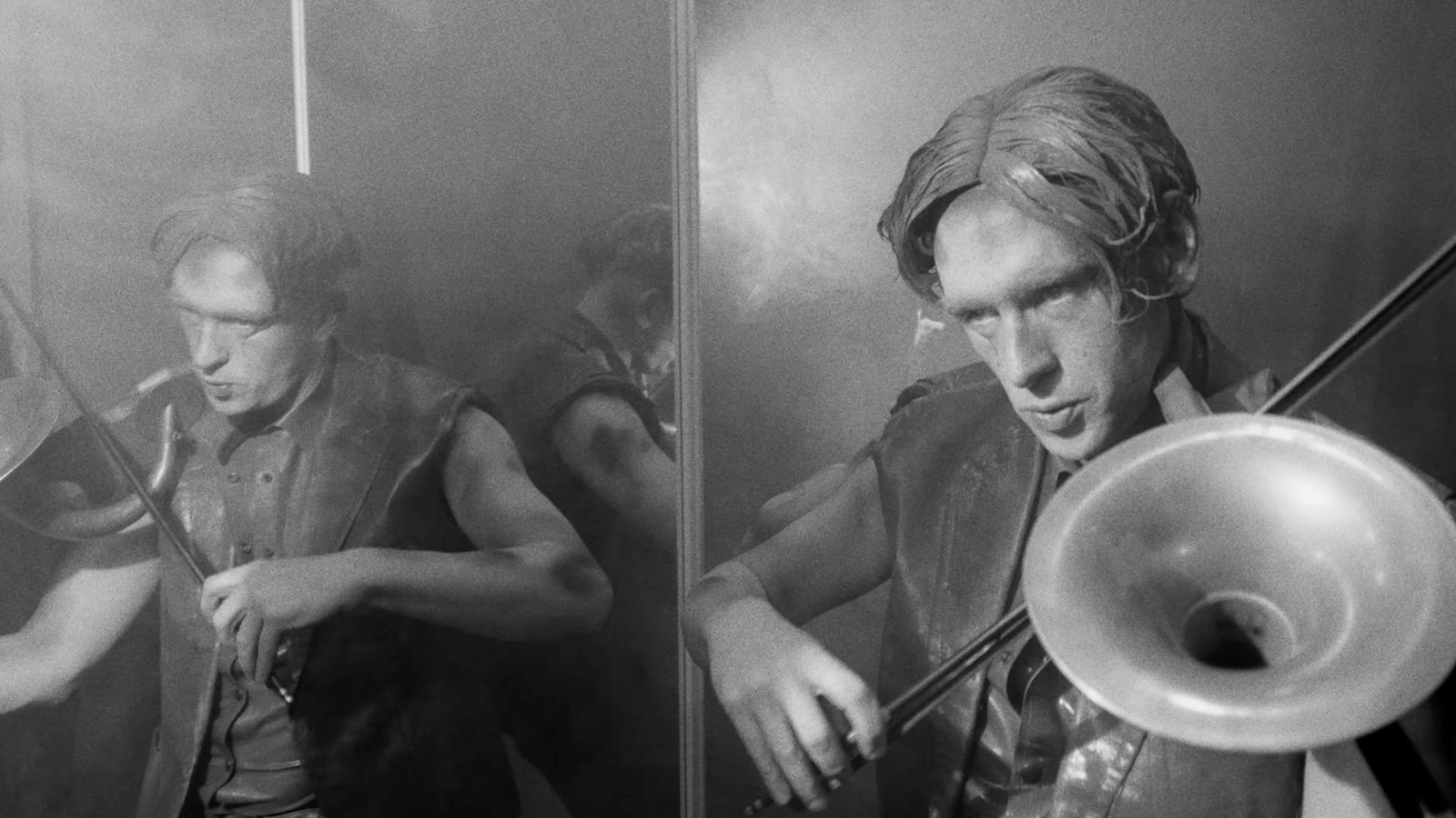 The Bowline Knot, music video directed by Joseph Wilson for Patrick Wolf. Colour grade by Anibal Castaño, Grade by Humans (still 6)