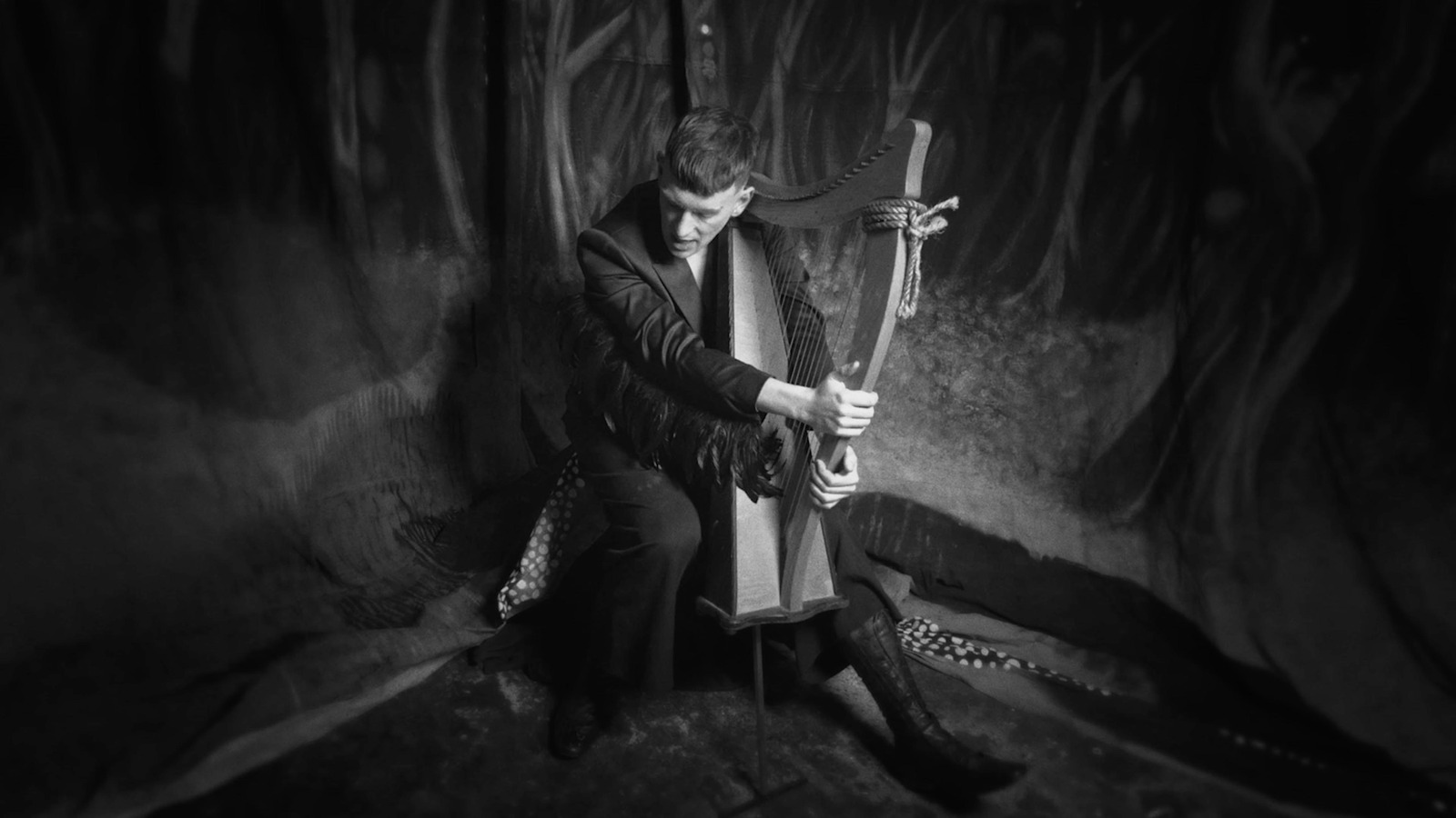 The Bowline Knot, music video directed by Joseph Wilson for Patrick Wolf. Colour grade by Anibal Castaño, Grade by Humans (still 12)