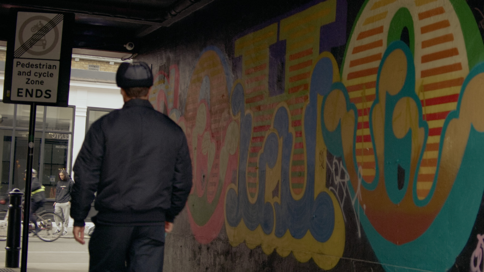 The Localist, commercial directed by Damola Oladapo for The Hoxton Hotel. Colour grade by Anibal Castaño, Grade by Humans (still 13)