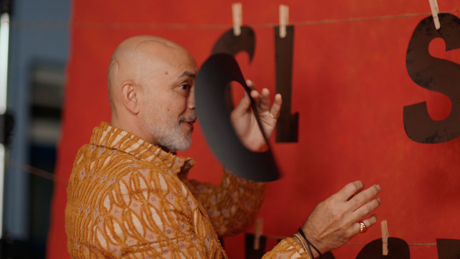 Tami Aftab & Tony, commercial directed by Emily McDonald for British Vogue × Pandora. Colour grade by Anibal Castaño, Grade by Humans (still 7)