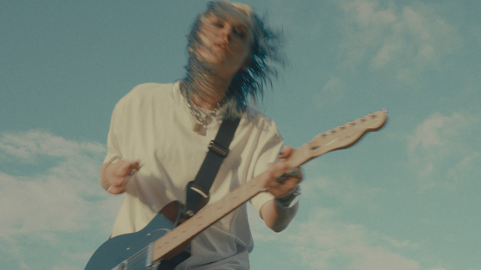 Wild Ride, music video directed by Jules for Lleo. Colour grade by Anibal Castaño, Grade by Humans (still 2)