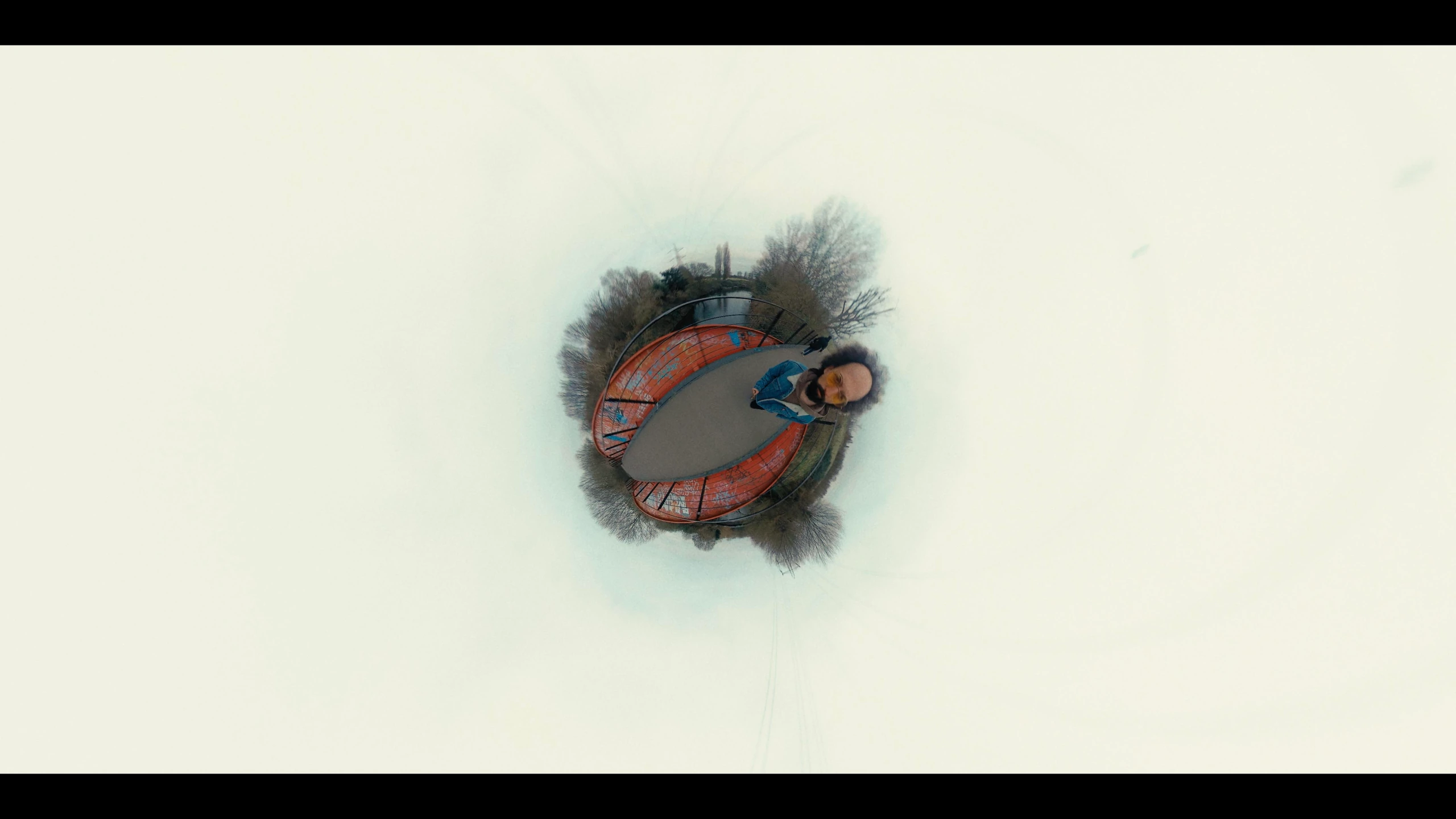 Casual Stream, music video. Cinematography by Anibal Castaño, still 13