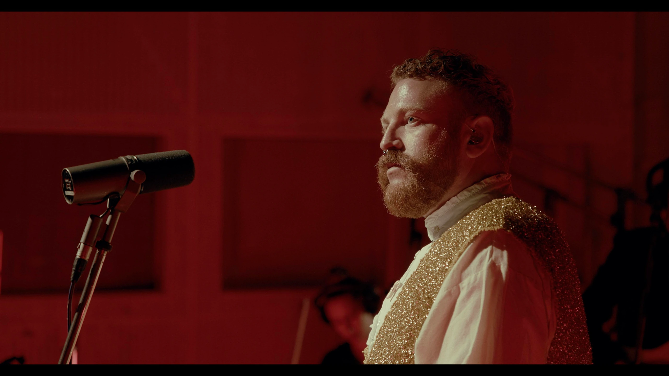 In for the Kill, narrative. Cinematography by Anibal Castaño, still 7
