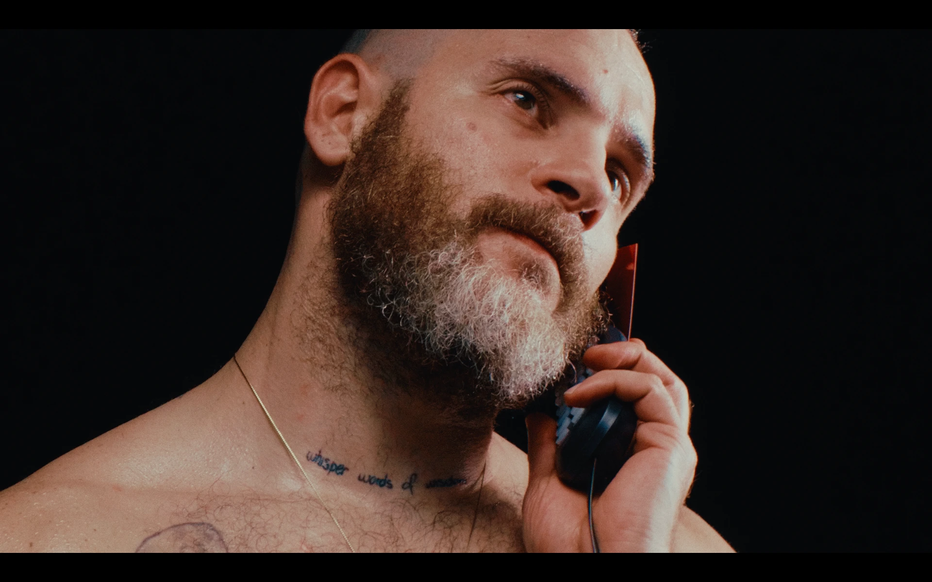 MOAN, short film directed by Joseph Icaro. Cinematography by Anibal Castaño, still 31