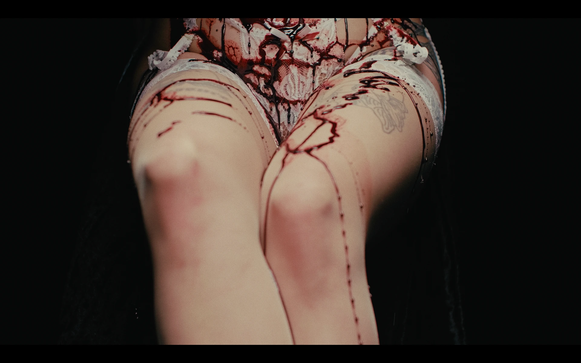 MOAN, short film directed by Joseph Icaro. Cinematography by Anibal Castaño, still 15