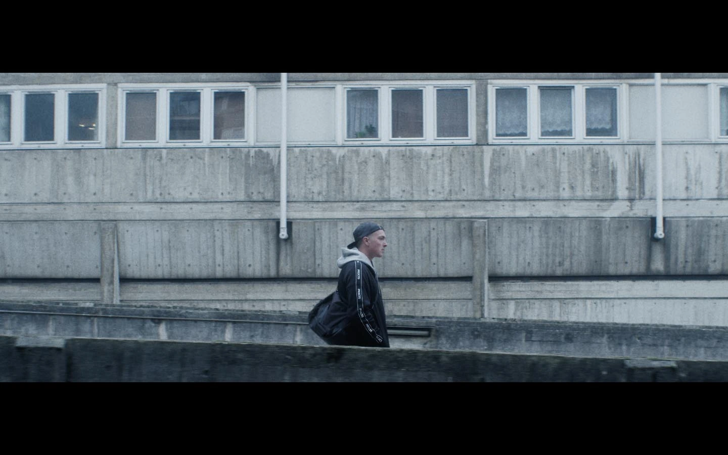 Oh Phelia, What Have You Done, short film directed by Ananda Siml. Cinematography by Anibal Castaño, still 26