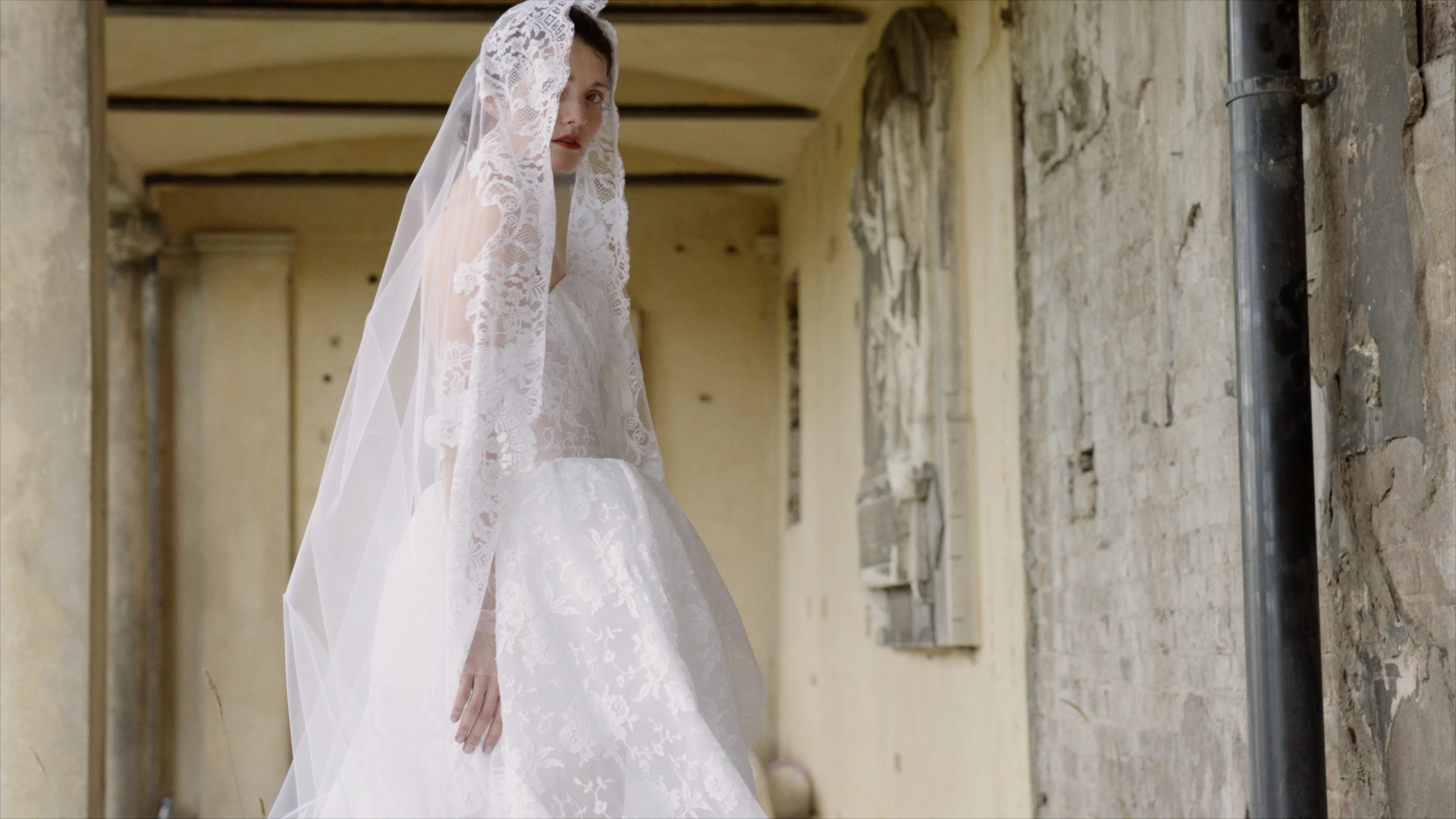 Vivienne Westwood — Bridals 2025 Couture, fashion campaign. Cinematography by Anibal Castaño, still 4